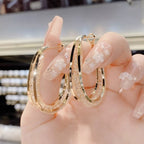 Elegant oval earrings for women